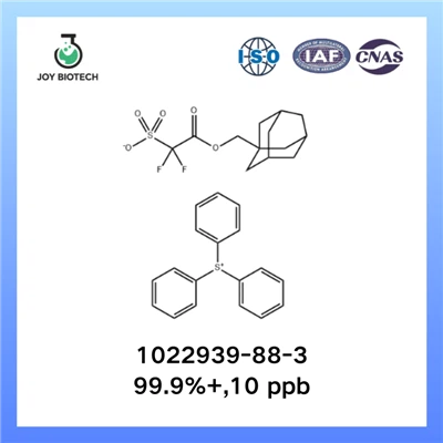 Trifenilsulfonijum so sa 1-(triciklo[3.3.1.13,7]dec-1-ilmetil) 2,2-difluoro-2-sulfoacetatom (1:1) CAS NO 1022939-88-3
